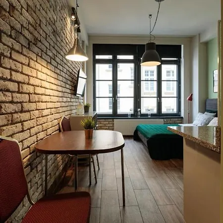 Apartmán Close-golden - Cozy Studio - Main Rail Station&k24 Vratislav