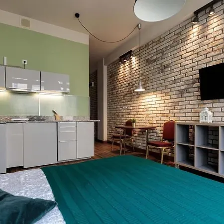 Close-golden - Cozy Studio - Main Rail Station&k24 Apartmán *