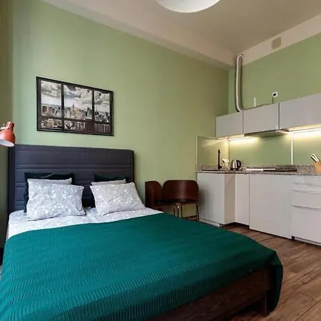Apartmán Close-golden - Cozy Studio - Main Rail Station&k24