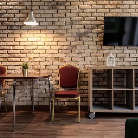 Apartmán Close-golden - Cozy Studio - Main Rail Station&k24 *